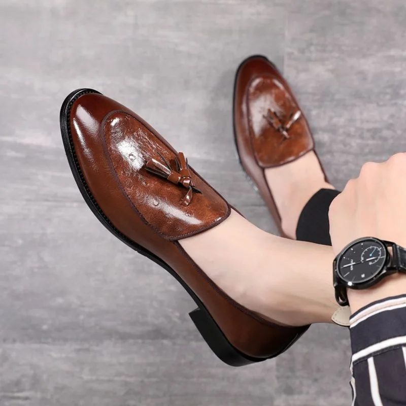 Moccasin Leather Tassel Shoes - Riley Grove