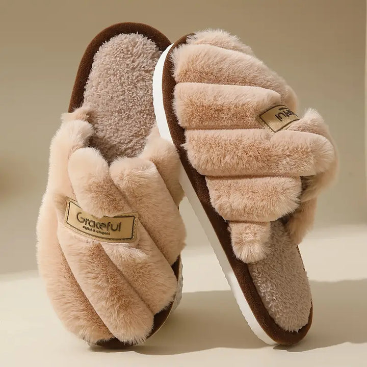 Graciette Sherpa Slides - Riley Grove