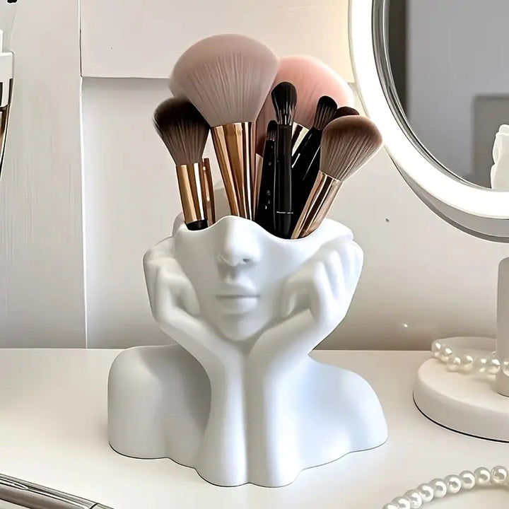 Bella Rossa Brush Holder - Riley Grove