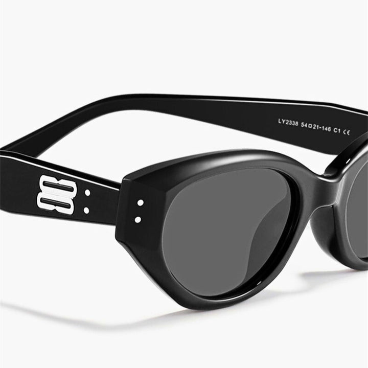 Bella Deva Sunglasses - Riley Grove