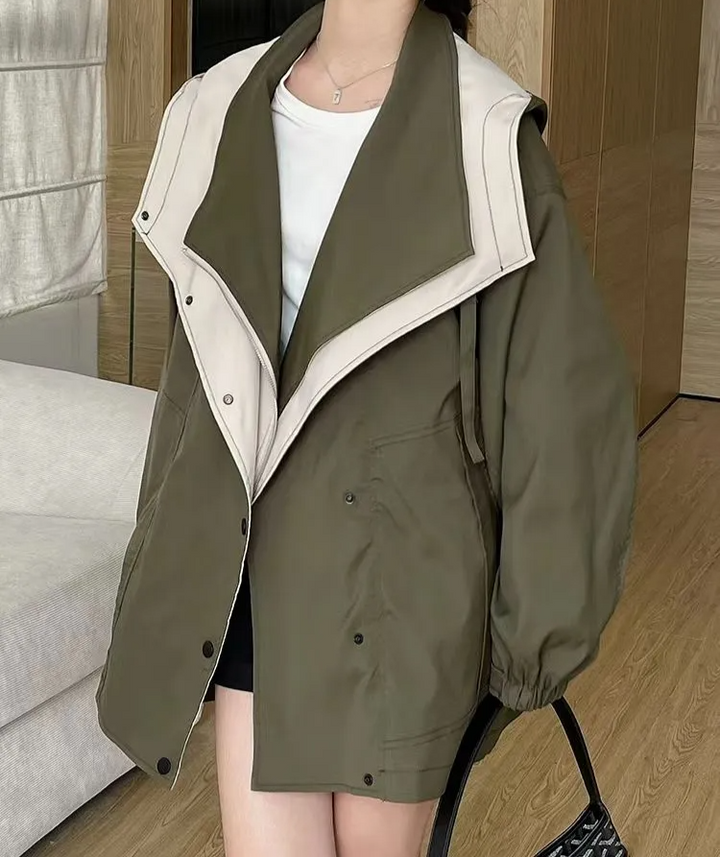 Aroura Overcast Windbreaker - Riley Grove