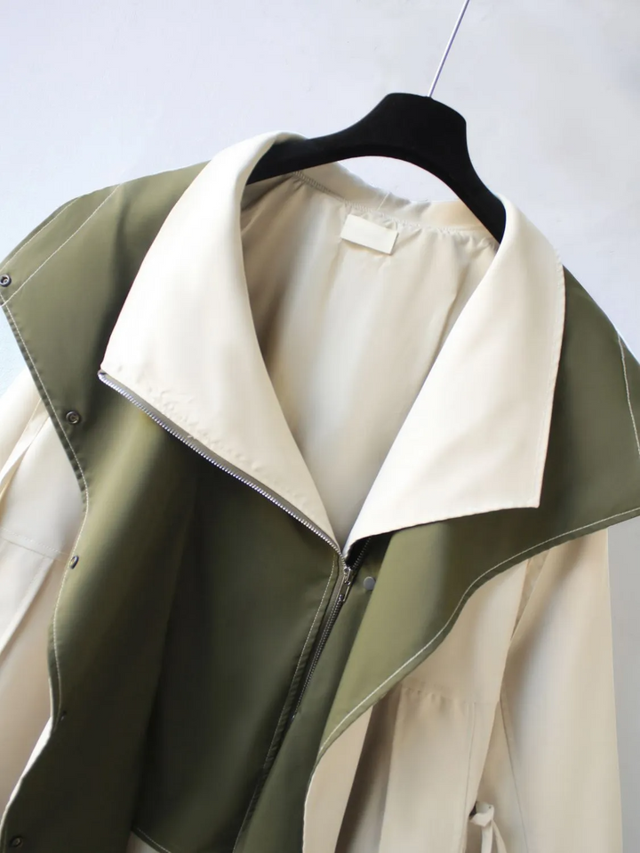 Aroura Overcast Windbreaker - Riley Grove