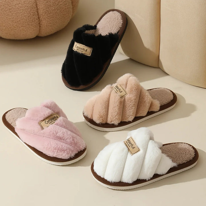 Graciette Sherpa Slides - Riley Grove
