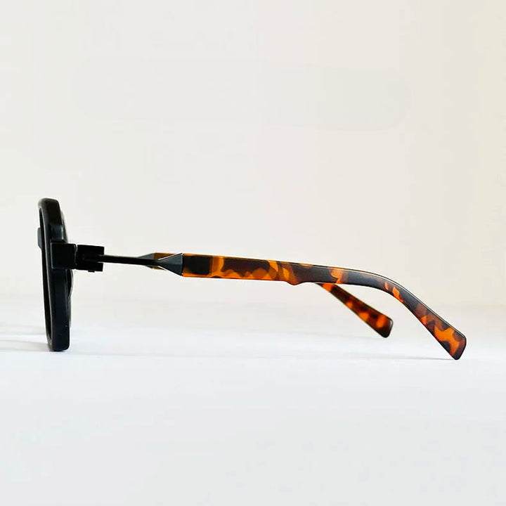 Monarque Sunglasses - Riley Grove